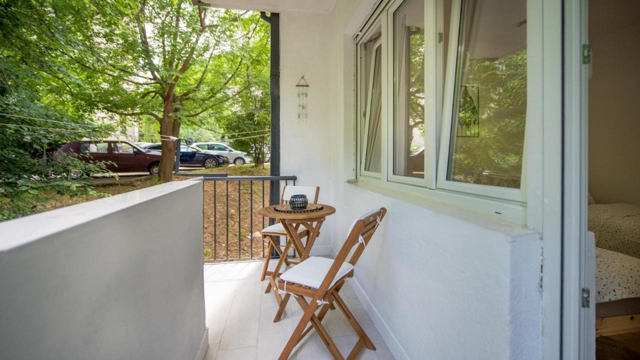 Cozy Apartment, 10 Minutes Walking Distance From The Old Town Kotor Exterior foto